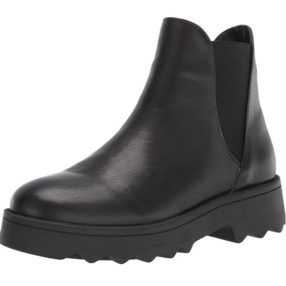 AEROSOLES Shoes - Aerosoles Swallow Chelsea Boots Black -10